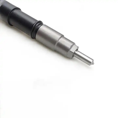 Iniezioni diesel 23670-0L090 294050-0521 per escavatori a trascinatore in stabilimento di produzione
