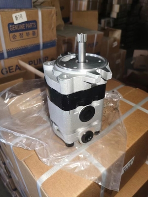 Scavatore pompa idraulica PSVL2-27CG KFP2317-07CLK2 per KX163 a prezzi accessibili